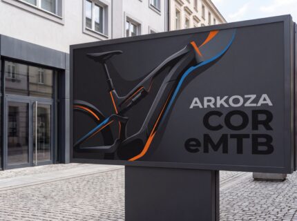 Arkoza COR eMTB Cranks – innowacyjne korby do rowerów elektrycznych typu mountain bike